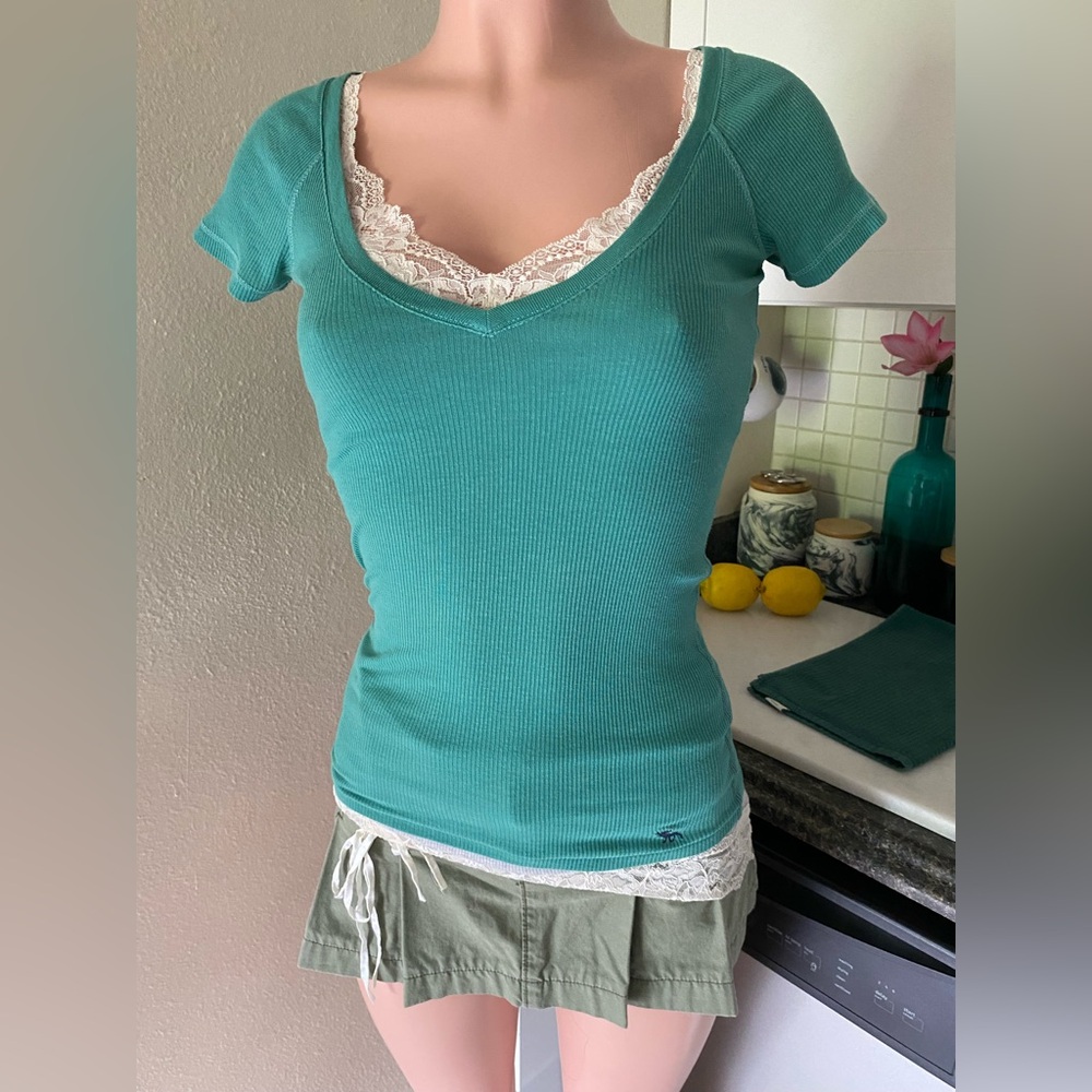 Y2k teal green Abercrombie short sleeve v neck - Picture 9 of 13